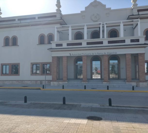 Instalación del Sistema de Bombeo de Aguas Fecales en la Antigua Dirección de la APBA AMPE Obras