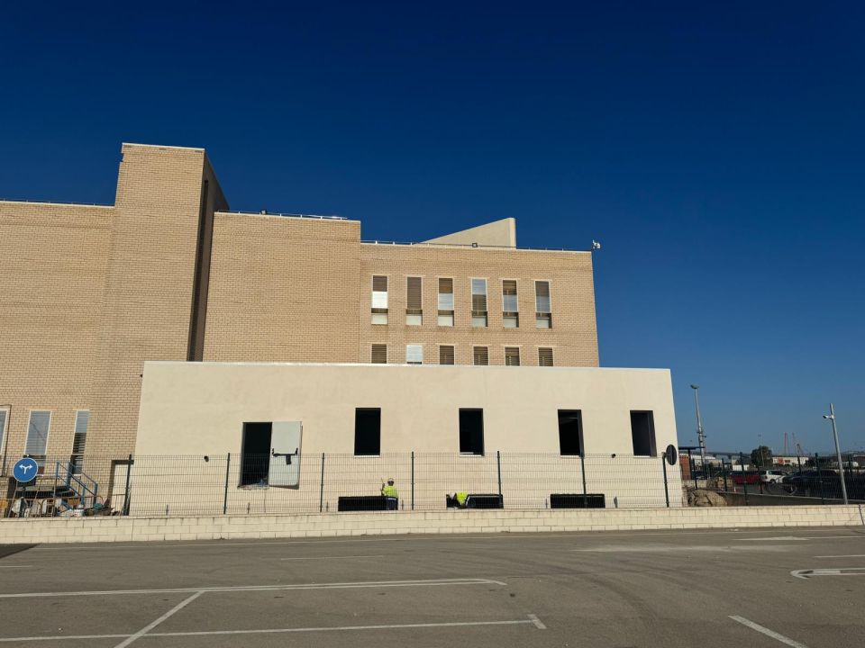 Fin de Obra: Rehabilitación de la Fachada del Salón de Actos de Navantia Puerto Real