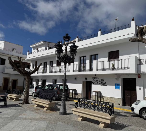 Reforma del Hotel-Restaurante «El Perro de Paterna» AMPE Obras